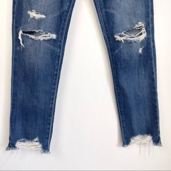 American Eagle Outfitters High Rise destroyed Girlfriend Jeans size 2R - Picture 4 of 9